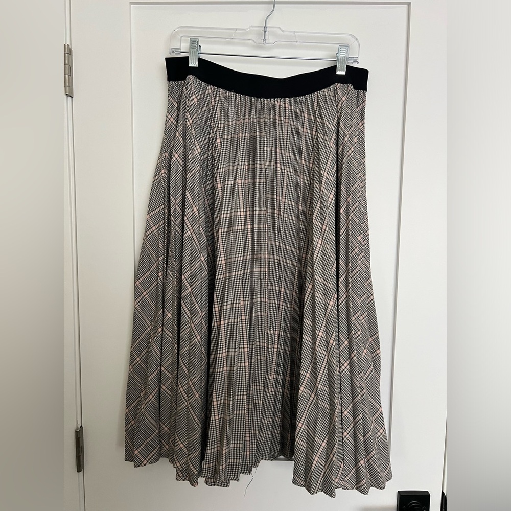 a new day pink/gray argyle pleated midi skirt